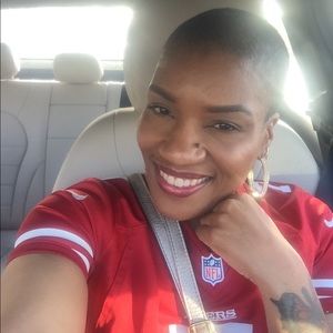 Meet your Posher, Antoinette